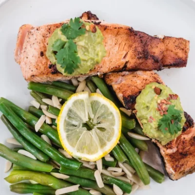 Salmon With Creamy Avocado Sauce