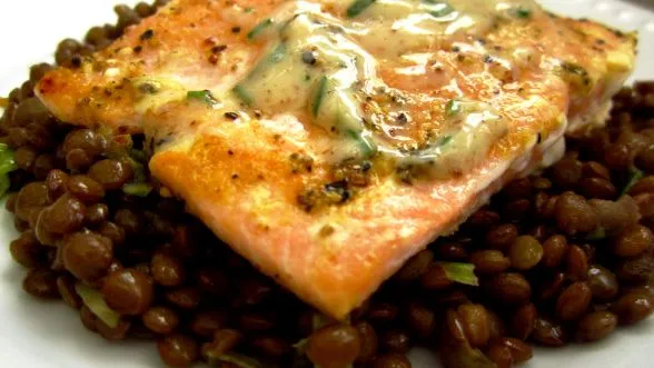 Salmon With Lentils And Mustard-Herb