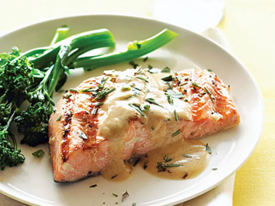 Salmon With Wine Mustard Sauce