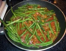 Salsa And Chiles Green Beans