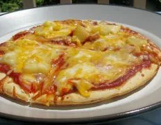 Saras Hawaiian Pizza