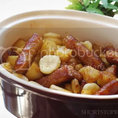 Sausage With Warm Fruit