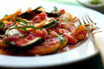 Sauteed Squash And Tomatoes