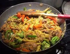 Savory Chicken and Noodle Stir-Fry Delight