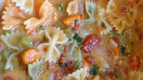 Savory Sun-Dried Tomato and White Bean Pasta Soup Recipe