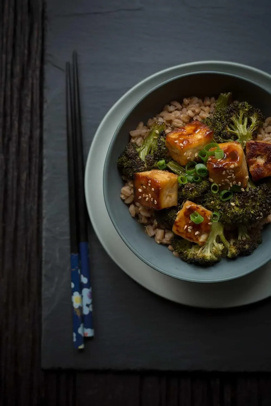 Savory Tamari-Glazed Tofu with Crisp Broccoli Stir-Fry