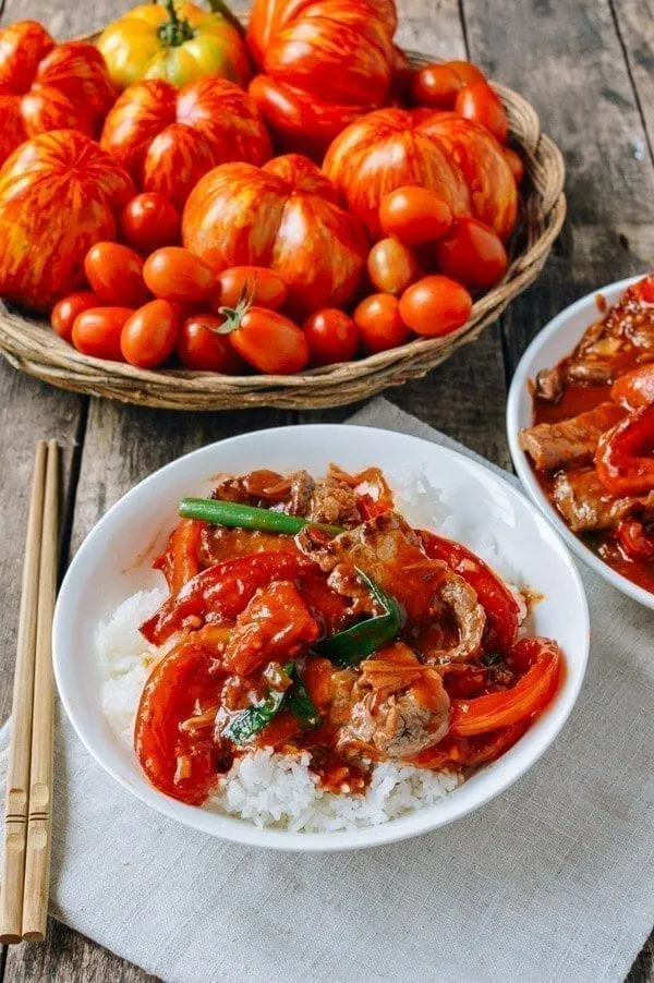 Savory Tomato and Beef Stir-Fry Delight