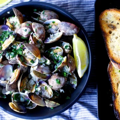 Savory Wine And Chorizo Steamed Clams Recipe