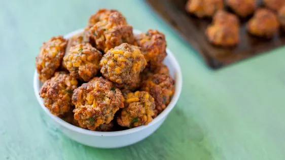 Savory and Spicy Sausage Balls Recipe for a Zesty Appetizer