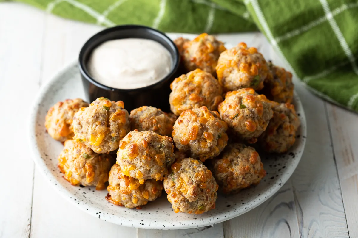 Savory and Spicy Sausage Balls Recipe for a Zesty Appetizer