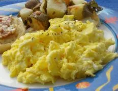 Scrambled Eggs Hotel Style… Very Simple