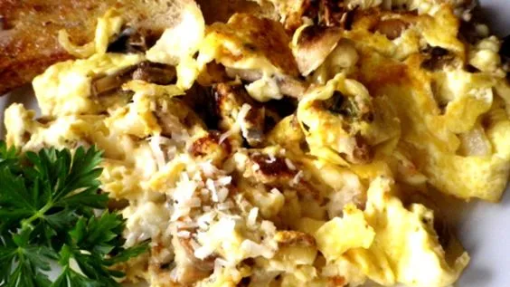 Scrambled Eggs With Mushrooms