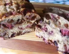 Scrumptious Strawberry And Nut Loaf Recipe