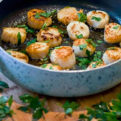 Seared Scallops With Tarragon- Scallion Sauce