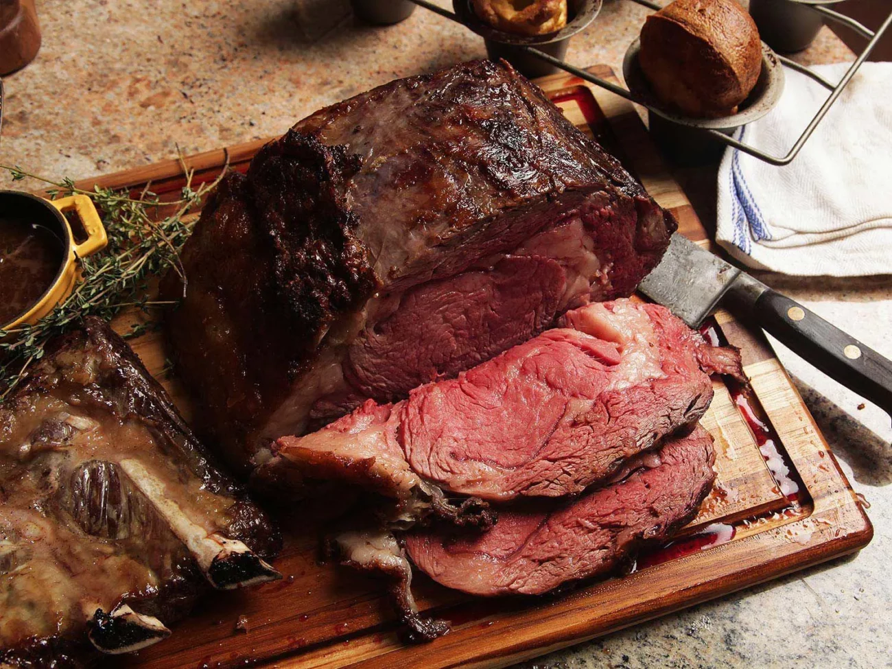 Perfectly Seasoned Prime Rib Roast Recipe