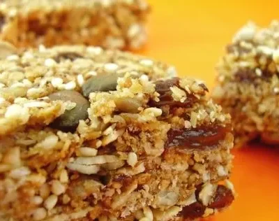 Seedy Muesli Bar Slice