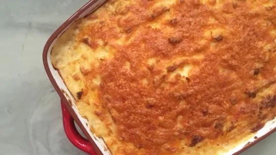 Shepherds Pie With Cheesy Mashed Potatoes