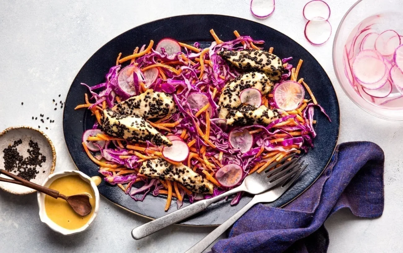 Shredded Vegetable And Fruit Salad