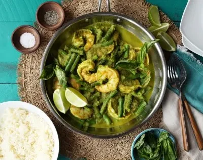 Shrimp And Coconut Curry With Green Beans