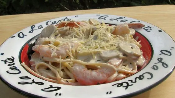 Shrimp And Mushroom Linguini With