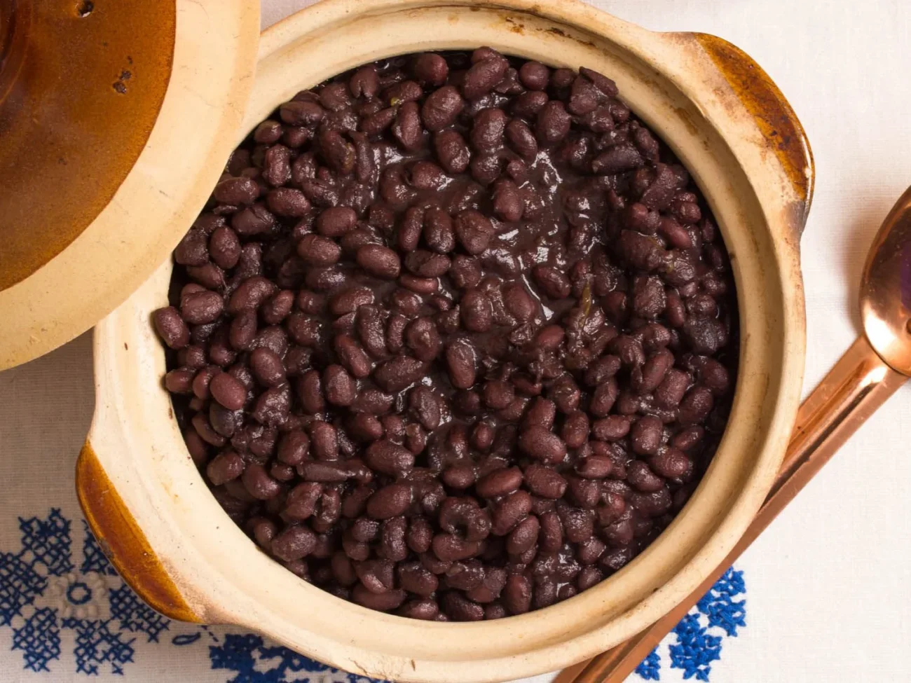 Simmered Black Beans