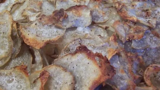 Simple Crunchy Potato And Onion Casserole