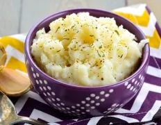 Simple Garlic Mashed Potatoes