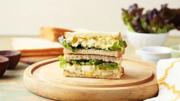 Simple Homemade Egg Salad Sandwich