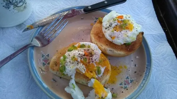 Simple Microwave Poached Eggs