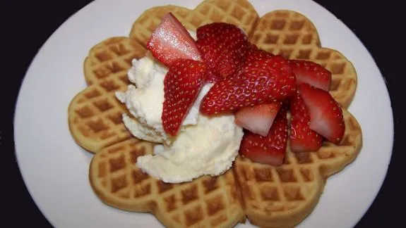 Simple Pleasure Waffle / Waffles And Ice Cream !!