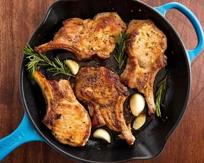 Simple Rosemary Pork Chops