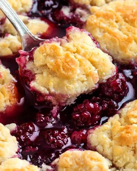 Simple and Delicious Blackberry Cobbler Recipe