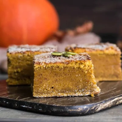 Simple And Delicious Pumpkin Pie Bars