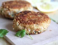 Simple And Delicious Salmon Patties Recipe