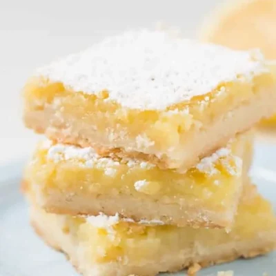 Simple And Zesty Homemade Lemon Bars Recipe