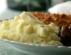 Sinfully Delish Garlic Mashed Potatoes