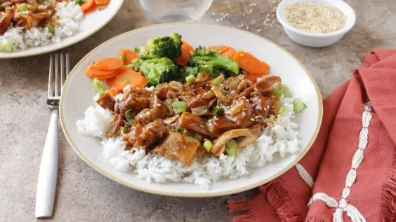 Six Sisters Slow Cooker Honey Sesame Chicken