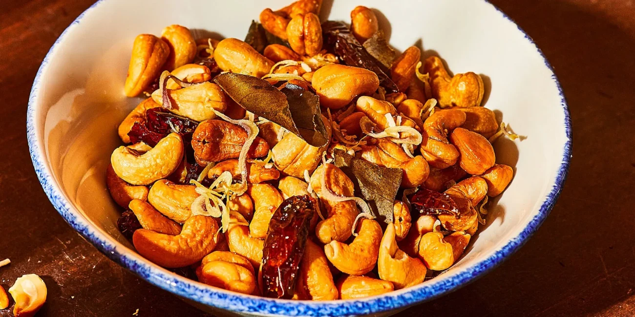 Sizzling Pork Stir-Fry with Fiery Cashews