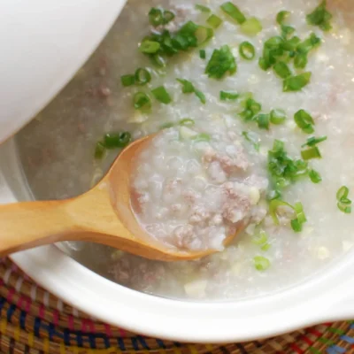 Sizzling Spicy Pork Congee: A Flavorful Twist On Rice Porridge