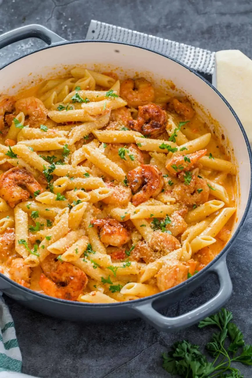 Sizzling Spicy Shrimp and Pasta Bake Delight