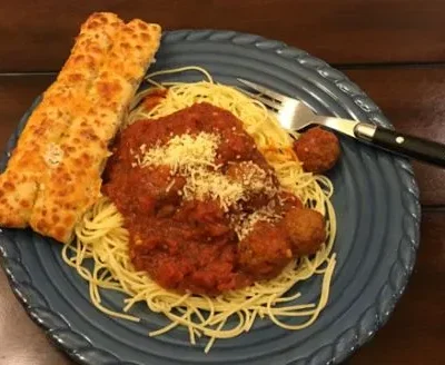 Slow Simmered Spaghetti And Meatballs