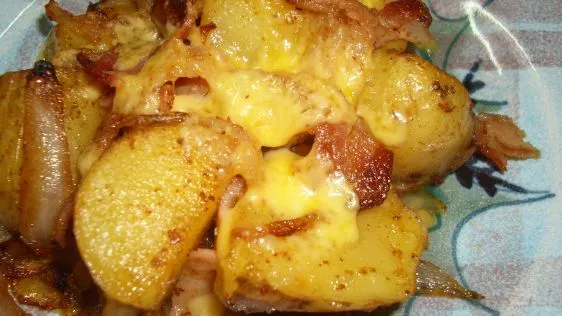 Smoky Gouda and Bacon Infused Spicy Potatoes Recipe