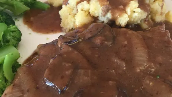 Southern-Style Smothered Steak Recipe