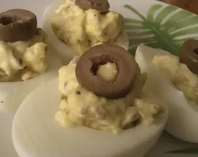 Spicy Avocado-Stuffed Deviled Eggs Recipe