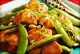 Spicy Szechuan Chicken Stir-Fry With Crunchy Peanuts