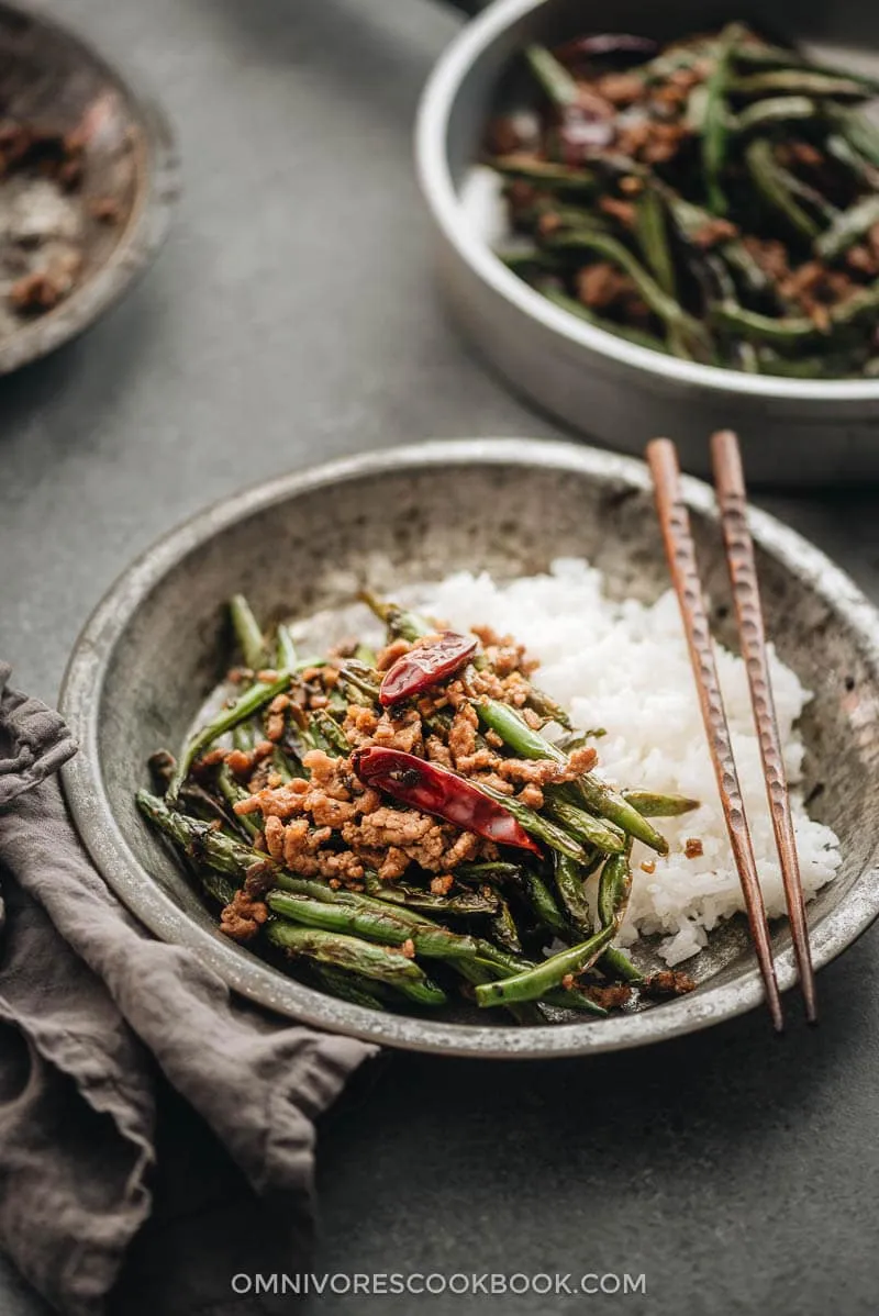 Spicy Szechuan-Style Stir-Fried Green Beans Recipe