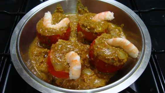 Spicy Tomato Curry Recipe – Authentic Indian Tomato Salan