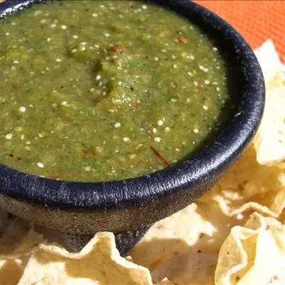 Spicy And Smoky Green Tomatillo Salsa Verde Recipe