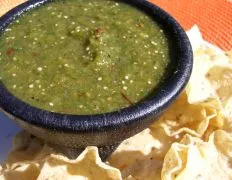 Spicy and Smoky Green Tomatillo Salsa Verde Recipe