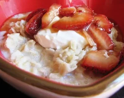 Strawberry Oatmeal Breakfast Bowl: A Heart-Healthy Start To Your Day